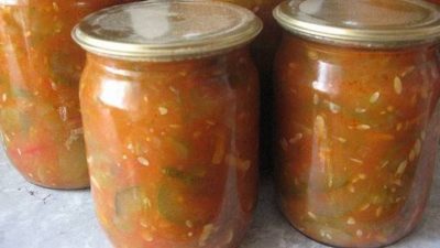 Салат «Латгальский» из огурцов с луком