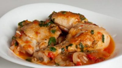 Чахохбили из курицы с болгарским перцем в мультиварке