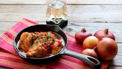 Чахохбили из курицы с белым сухим вином