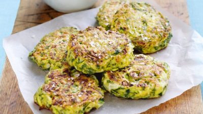 Пышные котлеты из кабачков с сыром