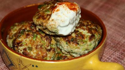 Кабачковые котлеты с мясным фаршем и чесноком