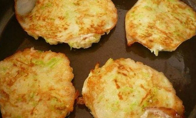Оладьи из кабачка и картошки в мультиварке — пошаговый рецепт с фото