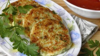 Кабачковые оладьи с сыром и мукой