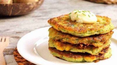 Кабачковые оладьи на кефире в духовке