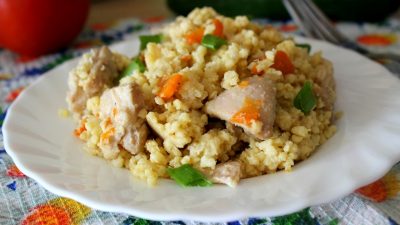 Пшенная каша с вареной курицей на воде