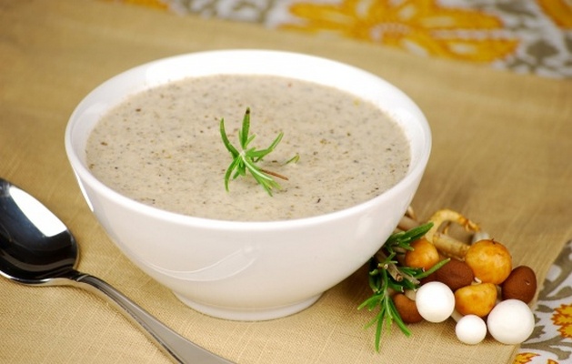 Постный крем-суп из шампиньонов и картофеля