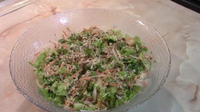 Салат из дайкона и моркови без майонеза
