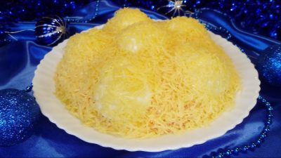 Новогодний салат «Сугроб» с курицей