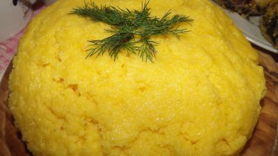 Мамалыга с грибами в мультиварке