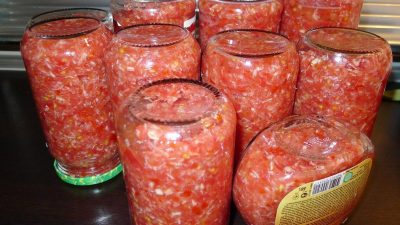 Помидорная хреновина с чесноком