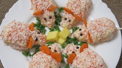 Салат «Веселые мышки» из сыра
