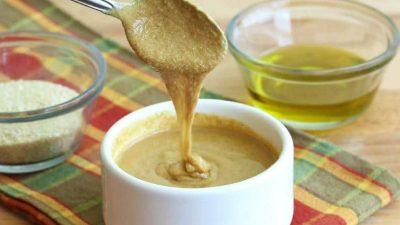 Кунжутный урбеч с оливковым маслом и медом