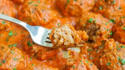 Тефтели с чесноком в мультиварке