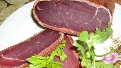 Армянская бастурма с перцем чили