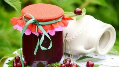 Королевское варенье из вишни и грецких орехов
