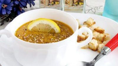 Морковный суп с белой фасолью и чесноком