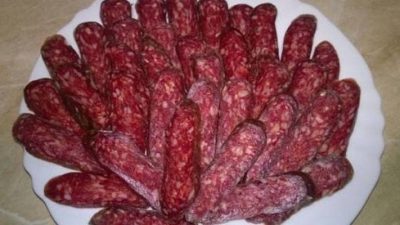 Суджук из конины и свиного сала