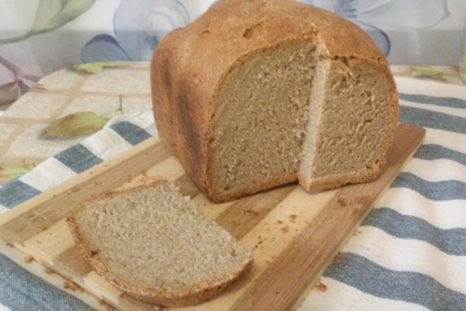 Бездрожжевой ржано-пшеничный хлеб в хлебопечке