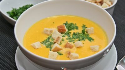 Сливочный суп-пюре из моркови с имбирем