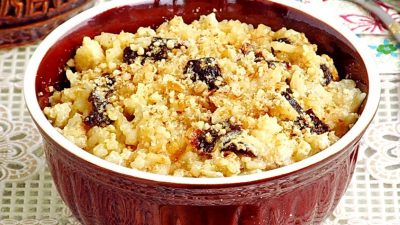 Рисовая каша с курицей и черносливом в мультиварке