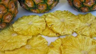 Ананасовые чипсы в сахарном сиропе