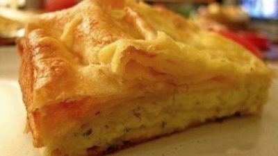 Армянский лаваш с сыром сулугуни