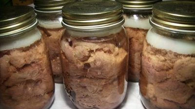 Ароматная тушенка из свинины по-домашнему