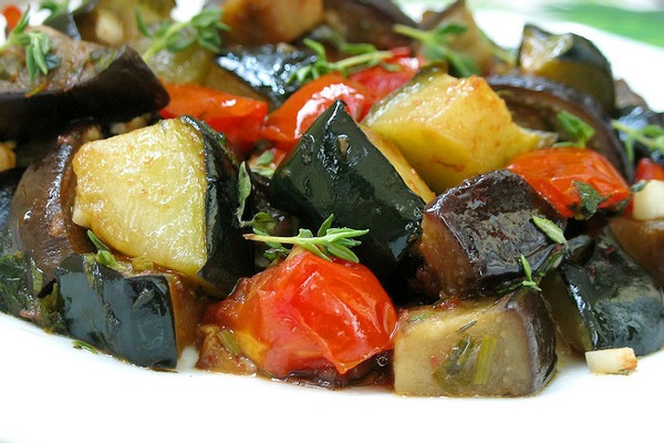 Вариант 1: Овощное рагу с баклажанами - классический рецепт с пошаговыми фото
