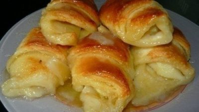 Ароматные домашние слойки с яблоками