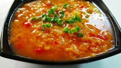 Ароматный суп с чечевицей в индийском стиле