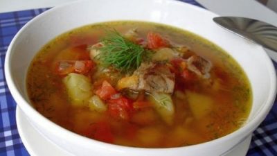 Ароматный суп с жареной свининой