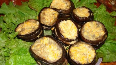 Баклажаны в остром соусе с брынзой