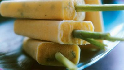 Банановое мороженое с базиликом