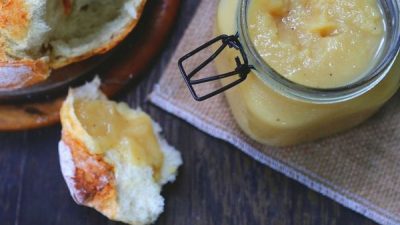 Банановое варенье с кокосом и ананасом