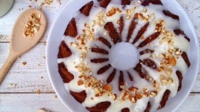 Банановый пирог со сливочно-творожным сыром