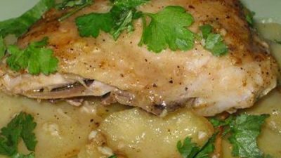 Бедрышки куриные с картофелем в духовке