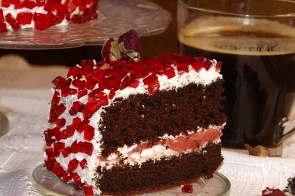 Бисквитный торт «Рубин»