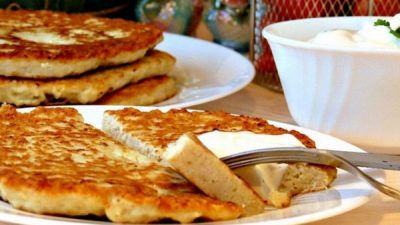Блинчики из куриного филе с сыром