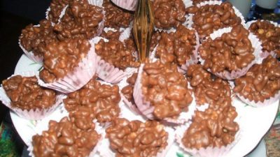 Быстрые шоколадные хрустелки с изюмом