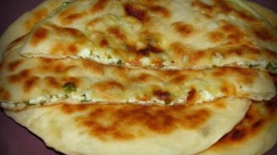 Быстрые хачапури с сыром и зеленью
