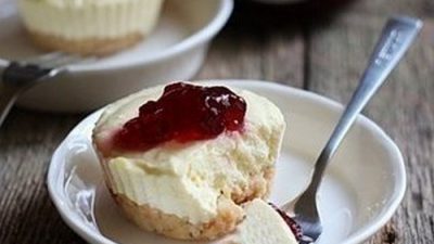 Быстрый мини-чизкейк в микроволновке