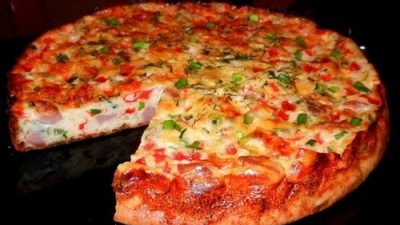Быстрый пирог с болгарским перцем и ветчиной