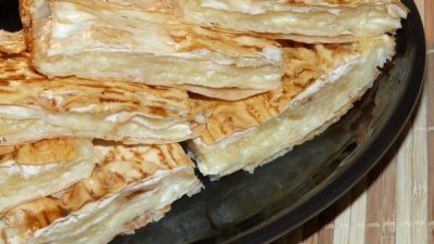 Быстрый пирог с сыром из лаваша