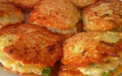 Кабачковые оладьи с куриным фаршем в духовке