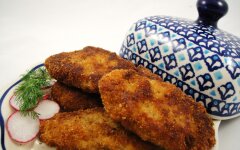 Пожарские котлеты из свинины в сухарях