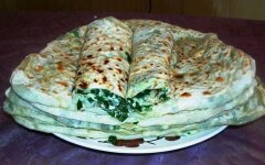 Афарар с зеленью и сыром