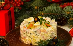 Мясной «Оливье» с горчичной заправкой