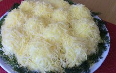 Салат «Сугроб» с тунцом и красной икрой