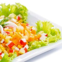 Салат с крабовыми палочками