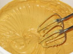 Простой крем со сгущенкой